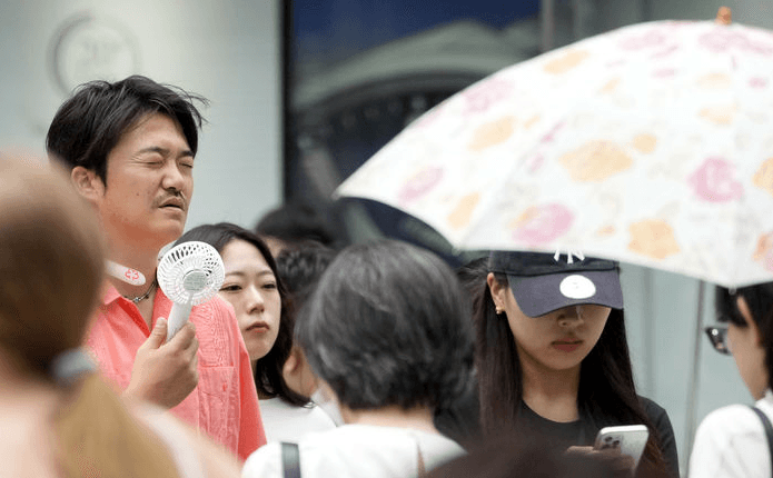 40도 폭염에 기저귀·생리대까지 얼린다… 日 덮친 '쿨링' 열풍