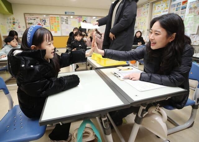 교육계 여교사 비중 압도적이지만 관리직 유리천장 여전