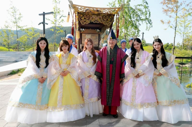 "대세 걸그룹" 리센느, 신라공주로 변신…천년고도 경주 알린다