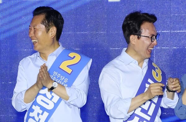 민주당 당권 경쟁 격화, '명청대전'과 '배신' 공방