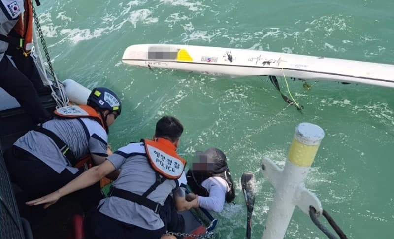 제주 사계항과 거제 함목해수욕장서 수상레저객 7명 전원 구조