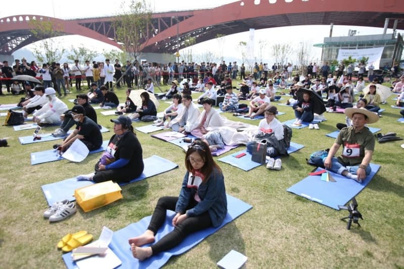 9월 5일 국립아시아문화전당에서 펼쳐지는 '멍때리기 대회' 100개 팀 모집