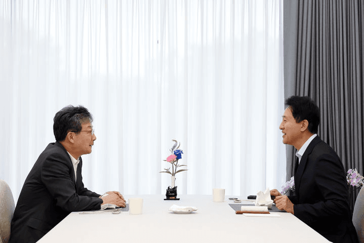 오세훈·유승민 만찬 회동 “보수 통합과 혁신으로 신뢰 회복해야”