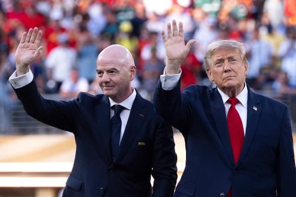 사퇴 압박 직면한 인판티노 FIFA 회장, 트럼프 행정부에 도움 요청 시도