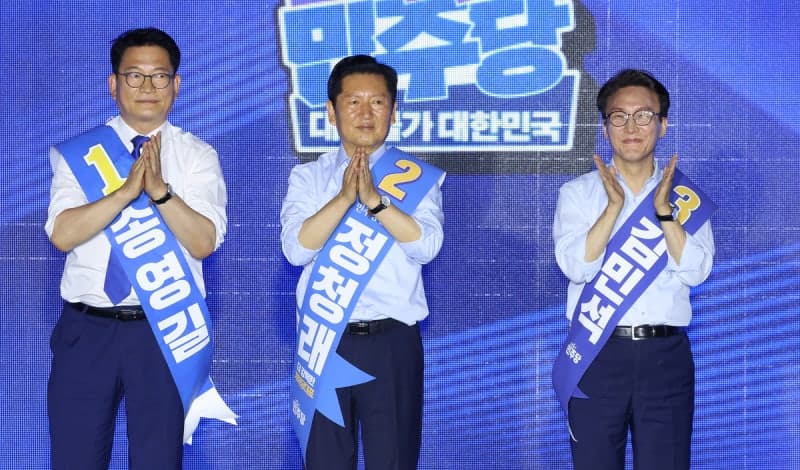 민주당 최고위원 경선 '깜깜이 투표' 공방…친명계 추가 투표 요구에 계파 갈등 격화