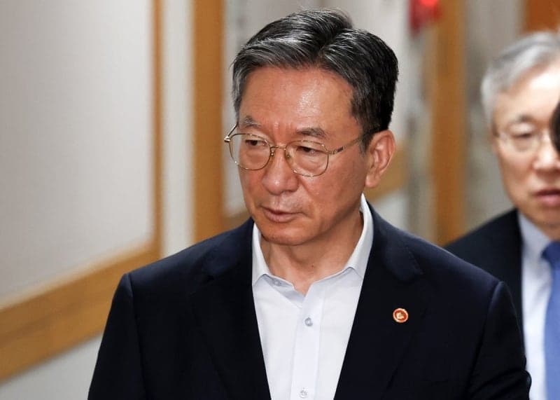 검찰 직접 수사권 폐지 형소법 개정안 국무회의 통과…10월 2일 시행