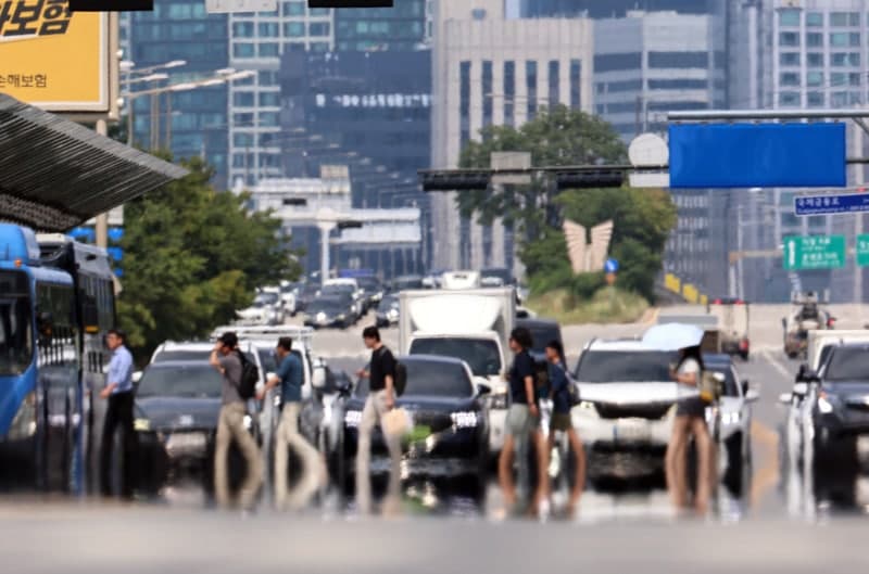 35도 폭염 속 당진 고추밭서 70대 숨져…온열질환 추정