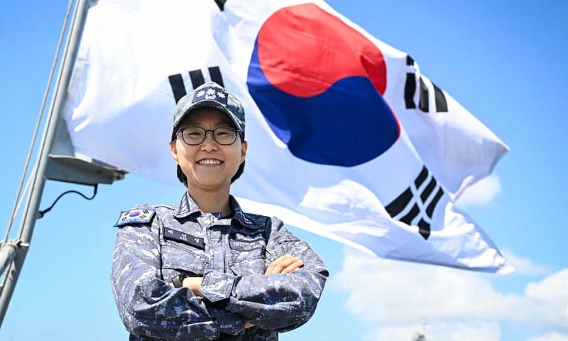 해군 창설 이래 첫 대령급 여군 함장 탄생… 독도함 지휘 맡는다