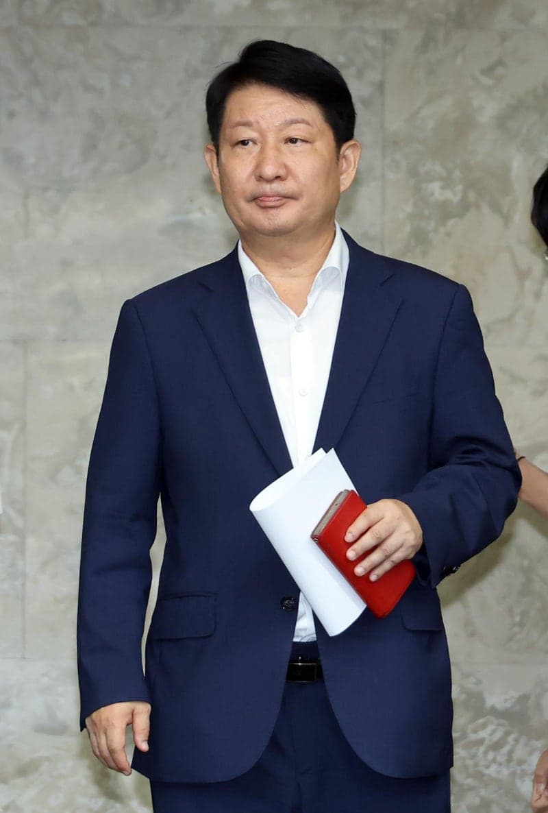 ‘멱살 논란’ 권영진, 당내 쇄신파 모임 ‘대안과미래’ 탈퇴