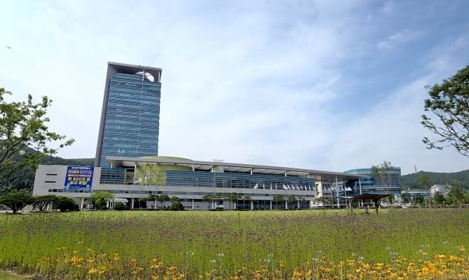 민형배 전남광주통합시장, 석유화학 위기 여수 '고용위기지역' 지정 건의