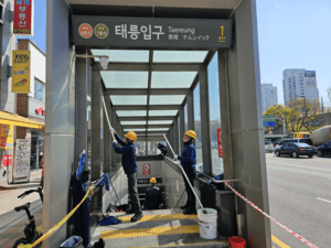 서울 지하철, 불필요한 안내문 1만 3천 개 정비하고 클래식 음악 송출한다