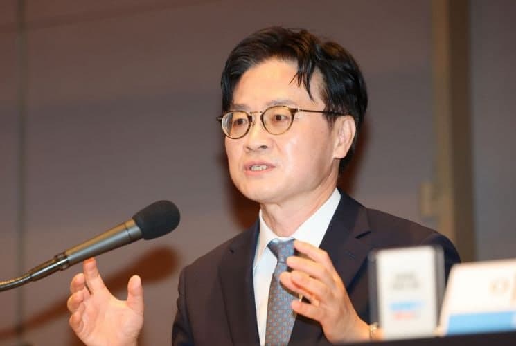 김정관 "반도체는 속도전…R&D 주52시간제 손질하고 투자 늘려야"