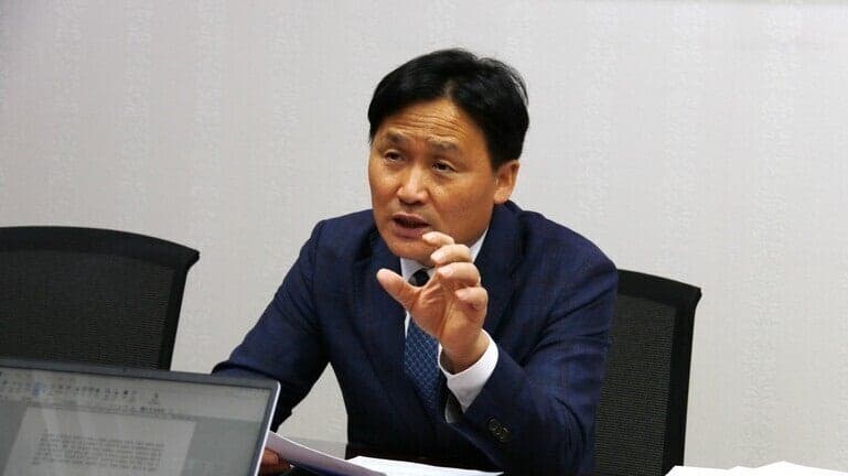 김영진 '이재명 정부 허니문 끝, 전대 과열은 분당의 길'