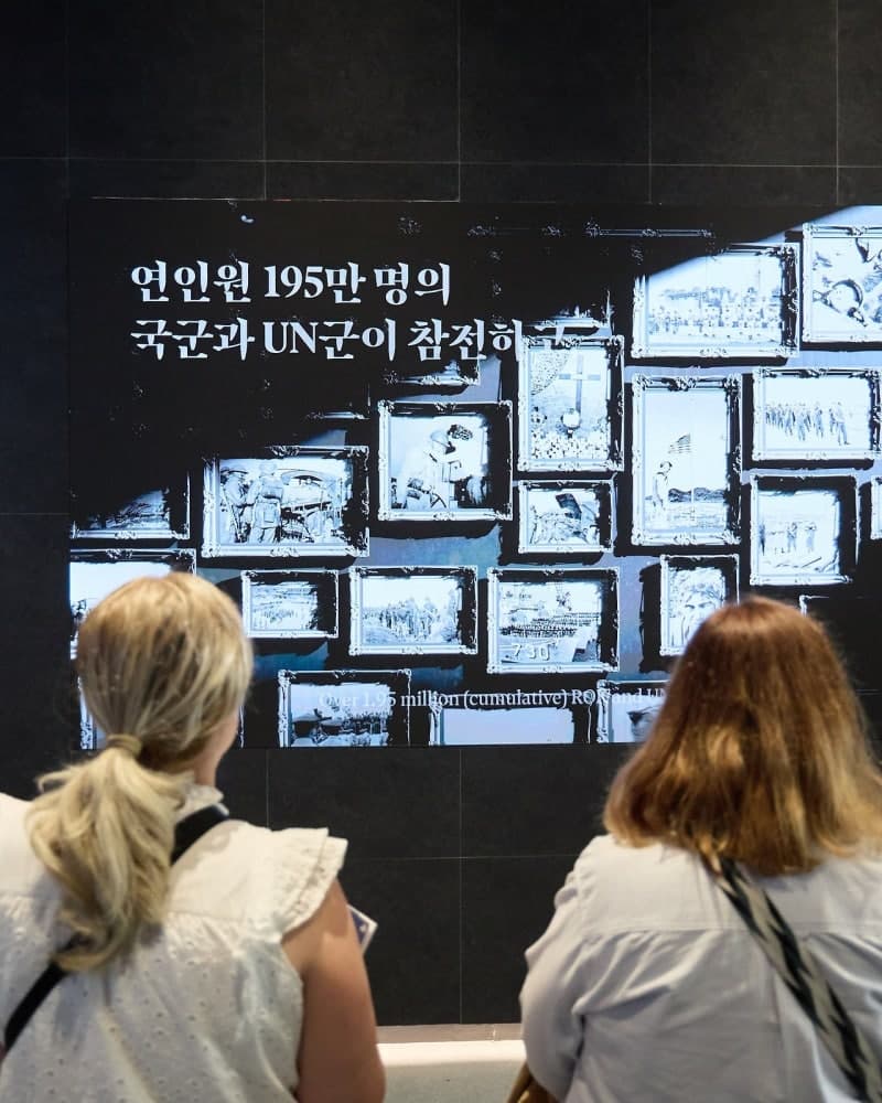 광화문 '감사의 정원' 프리덤홀, 개장 80여 일 만에 방문객 10만 명 돌파