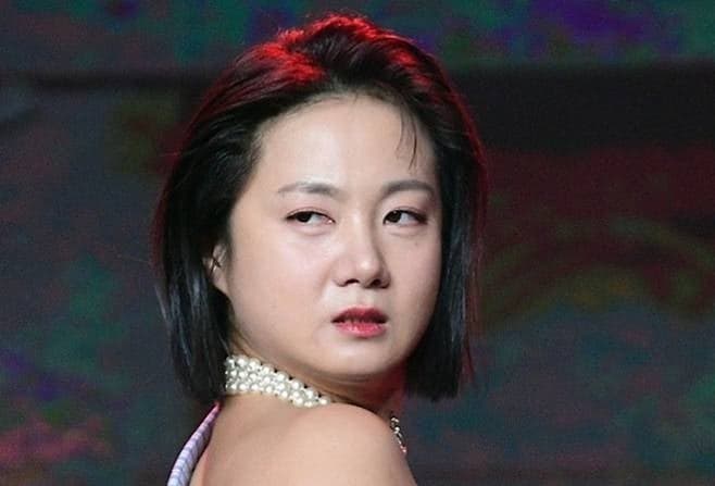 매출 10% 안 주면 사생활 폭로하겠다…박나래 협박한 전 매니저 2명 재판행
