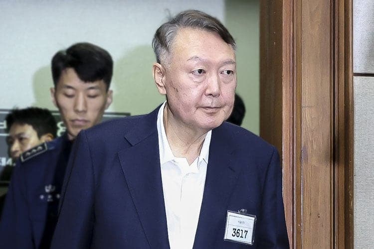 윤석열 전 대통령, 올림픽공원 재선거 요구 청년들에 '대견하고 믿음직스럽다' 옥중 메시지