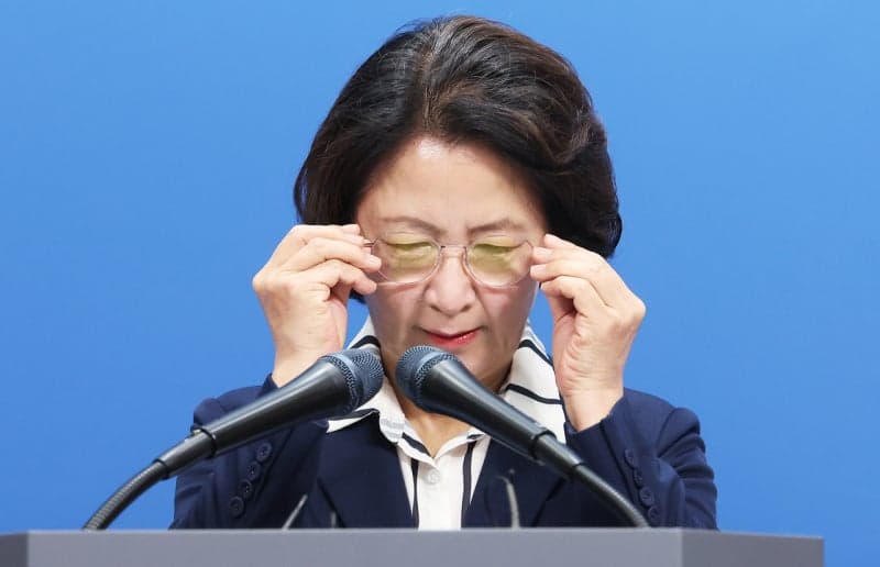 추미애 경기도지사, 재정난 복지 탓 비판…세수 구조 개편 촉구