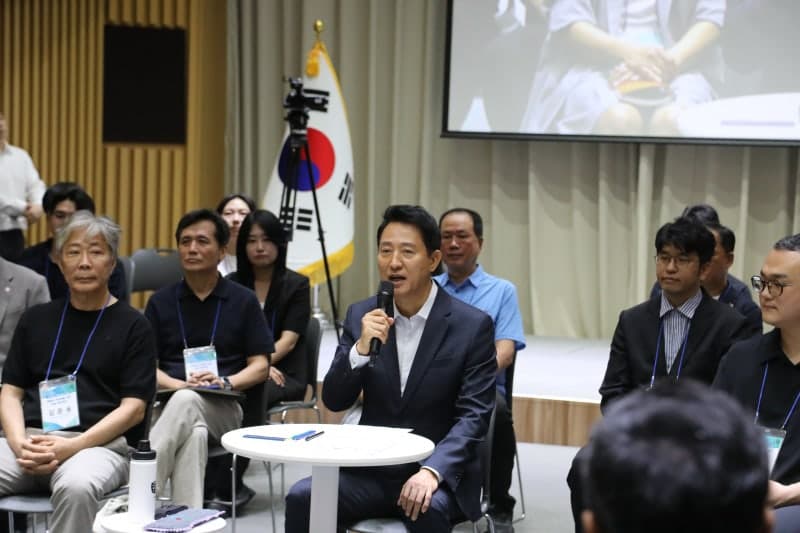 오세훈 "43만 가구 공급 씨 말린 건 민주당"…부동산 책임론 공방 격화