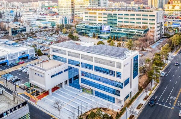 의회사무국장 폭행한 여재만 계양구의원, 윤리특위서 제명안 의결