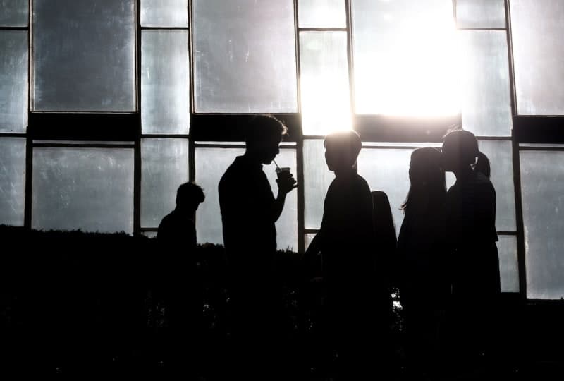 폭염 속 길에서 울던 노숙인, 경찰 도움으로 30년 만에 가족 품으로