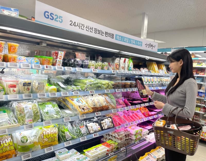 GS리테일, 2분기 영업익 27.5%↑…편의점·슈퍼·홈쇼핑 '트리플 성장'