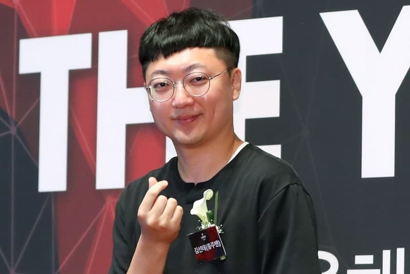 '리센느 논란' 김선태 웹예능 하차 후 수척한 근황…충주시장 "다시 돌아올 생각은?"
