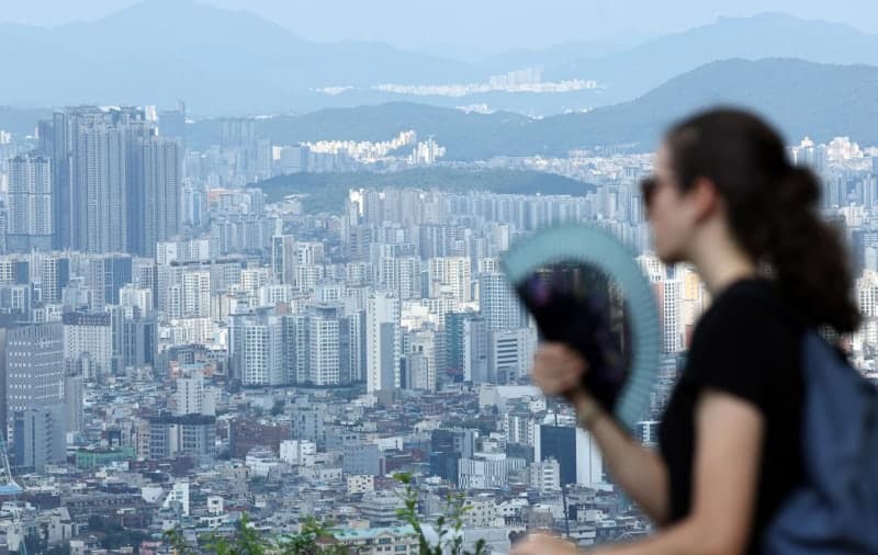 여야, 서울 주택 공급 절벽 책임 공방…'버스 하우스' 논란까지