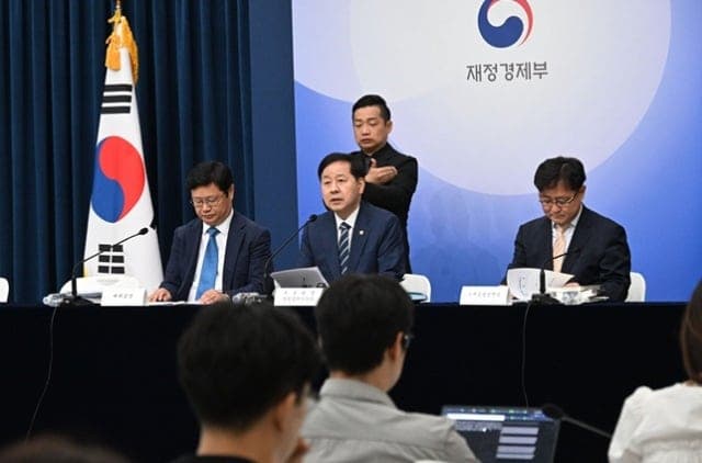 부동산 세제 개편안에 쏟아진 3700건의 목소리…정부 “신축적 검토”