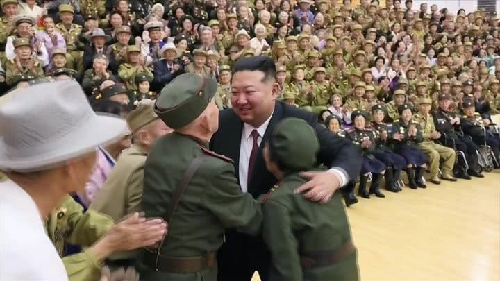 김정은, 국립교향악단 80주년 기념… "음악예술은 국가부흥의 추동력"