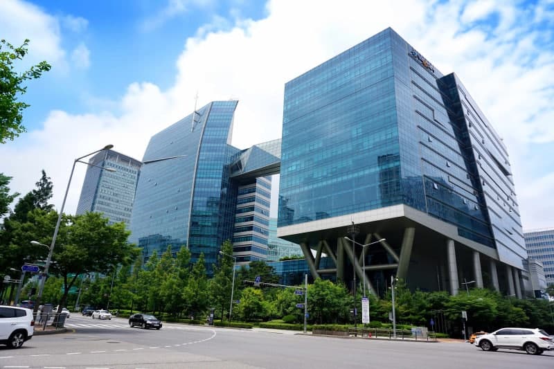그라비티, 창사 이래 첫 중간배당 결정…총 306억 규모