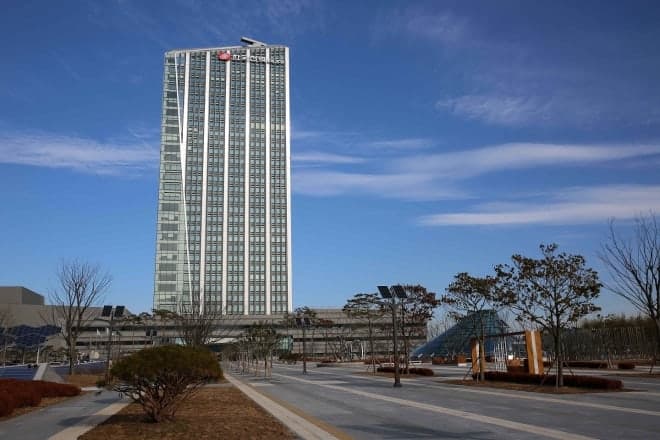 한국전력, 네이버페이와 손잡고 전기요금 청구·수납 디지털화 나선다