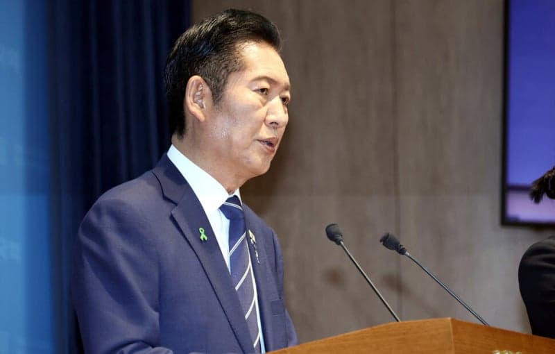 민주당 당권 경쟁, 李 지지율 해법 공방 격화