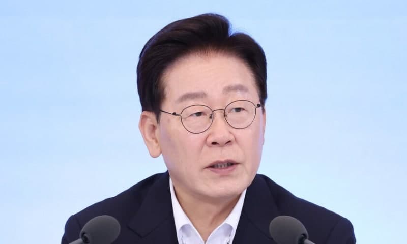이재명 대통령 "반도체 넘어 AI 이후 7대 첨단기술로 미래 먹거리 선점"