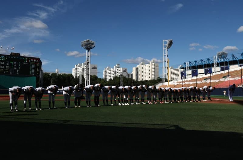 5·18 폄훼 논란 배재고 야구부, 징계 감경 후 45일 만에 그라운드 복귀