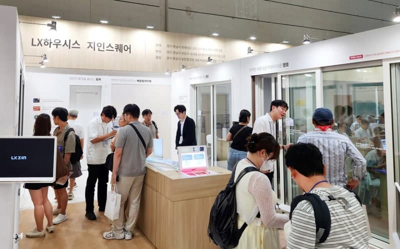 폭염에 여름철 창호 교체 급증…LX하우시스 '뷰프레임' 인기