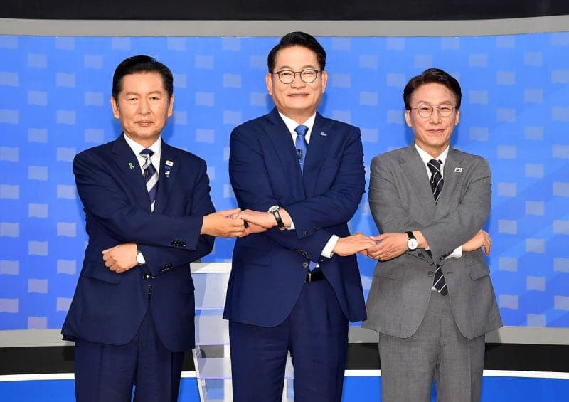 더불어민주당 당권주자 마지막 TV토론, 개혁·승리·화합 놓고 격돌