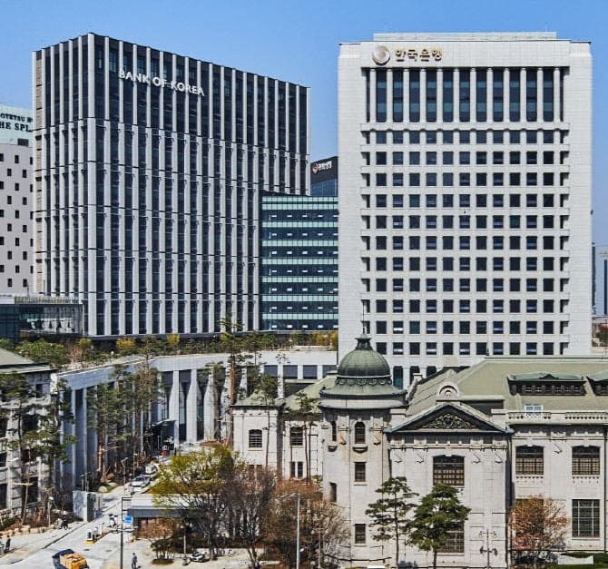 149대 1 경쟁 뚫고 한은 통화정책 경시대회 금상 거머쥔 전북대 '행BOK열차'