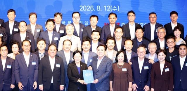 한성숙 총리 '창업·벤처 규제 전담기구 신설'…중기계, 코스닥 상폐 기준 보완 건의