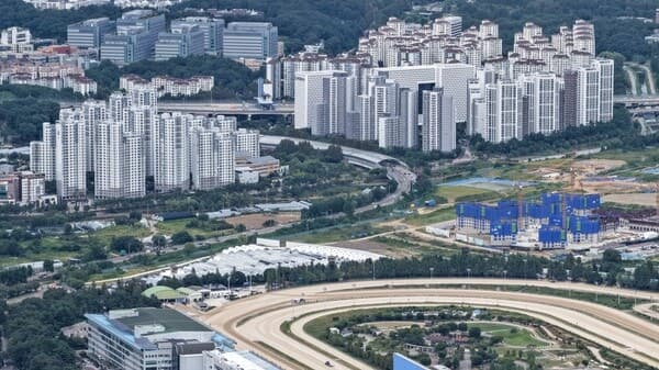 국민 45% "정부 부동산 세제개편안 부정적"…시장 개입 축소 요구