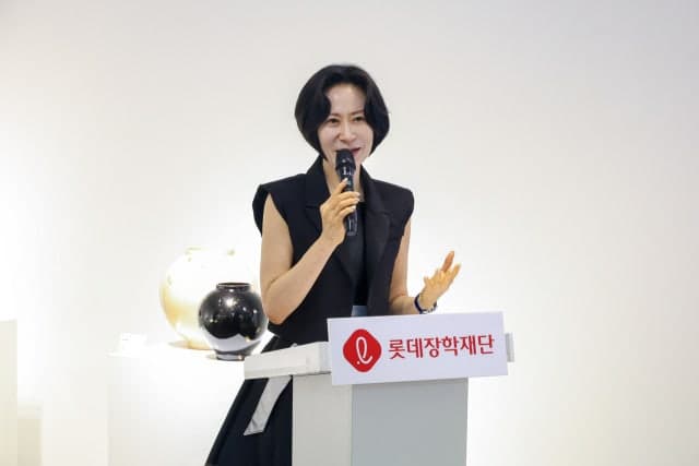 롯데장학재단, ‘신격호 롯데 나전칠기 공예품대전’ 첫 개최…전통 계승 앞장
