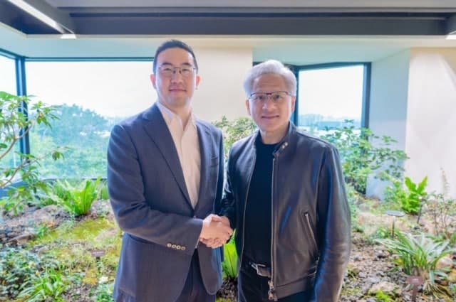 구광모 LG 회장-젠슨 황 엔비디아 CEO 'AI 동맹' 가속…내년 1분기 휴머노이드 공개