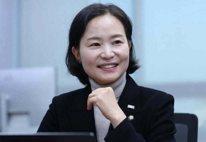 AI 도입으로 일자리 줄인 기업에 분담금…이해민, AI 기본사회법 발의