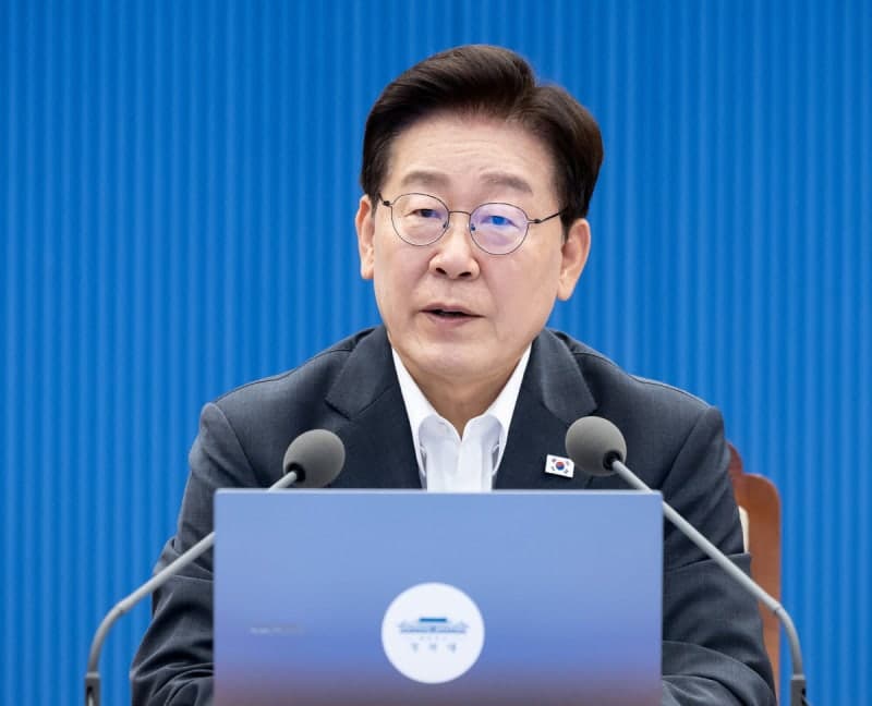 이재명 대통령, 청년정책 대전환 위한 전문가 간담회 주재
