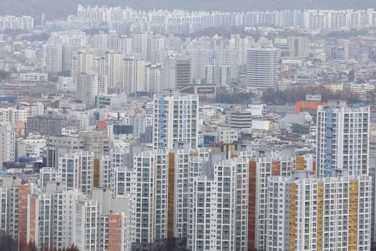 안철수 "2030 주거 사다리 아닌 가두리…정부의 '청년 모독' 대책"