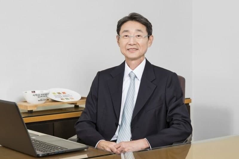 해외서 벌고 국내 가격 올린 식품업계, 경영진 보수도 '쑥'