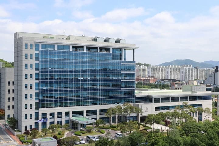 허위 근무기록으로 청년 일자리 보조금 3천만원 챙긴 중소기업 대표 집행유예