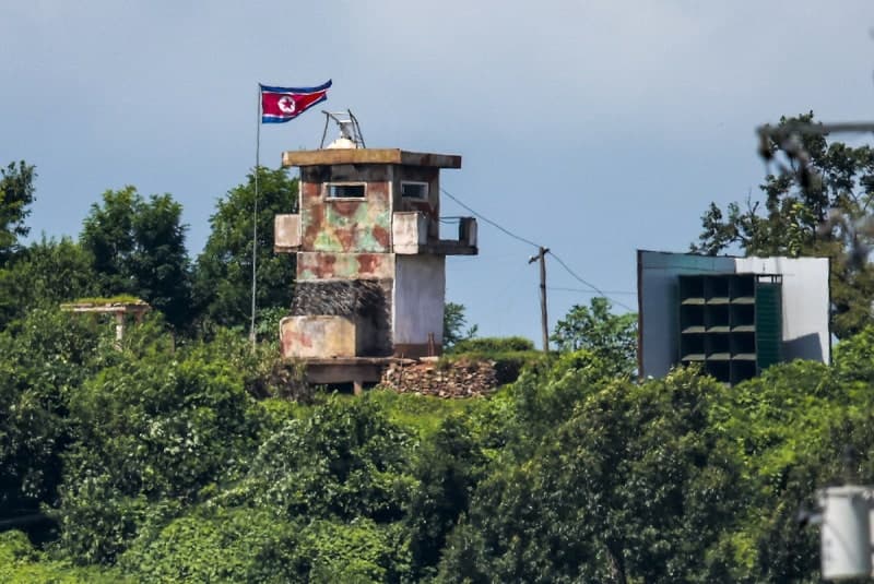 북한군 MDL 침범, 올해 첫 경고사격