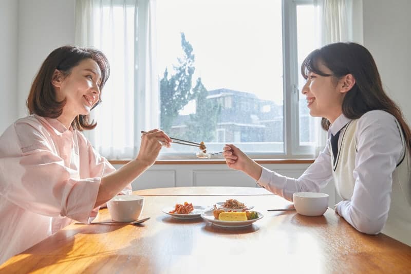 부모와 함께하는 식사 횟수 늘수록 청소년 스트레스·우울감 줄어든다