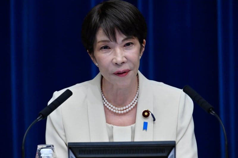 다카이치 日총리 6개월 만에 병원 검사…9월 개각설 무게