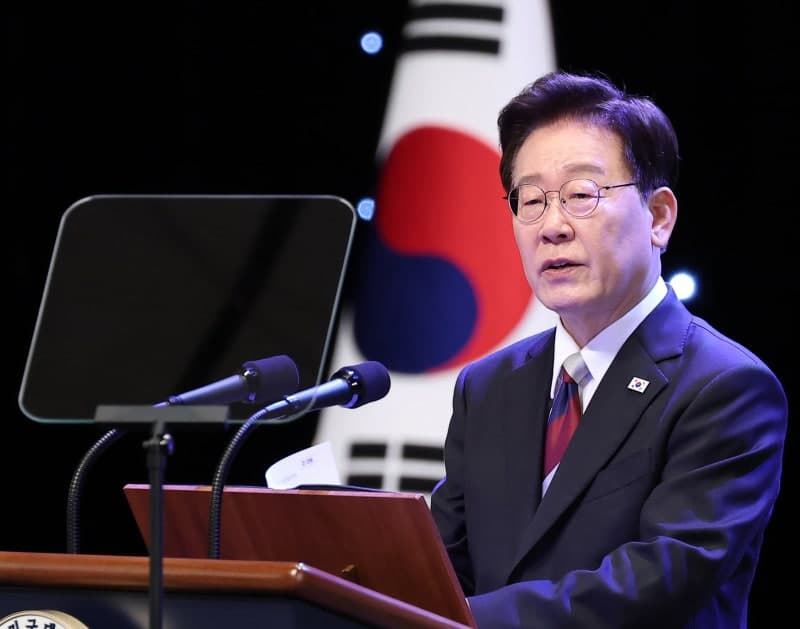 이재명 대통령, 광복절 경축사서 "한반도 정전 체제 평화 체제로 전환" 다자 대화 제안